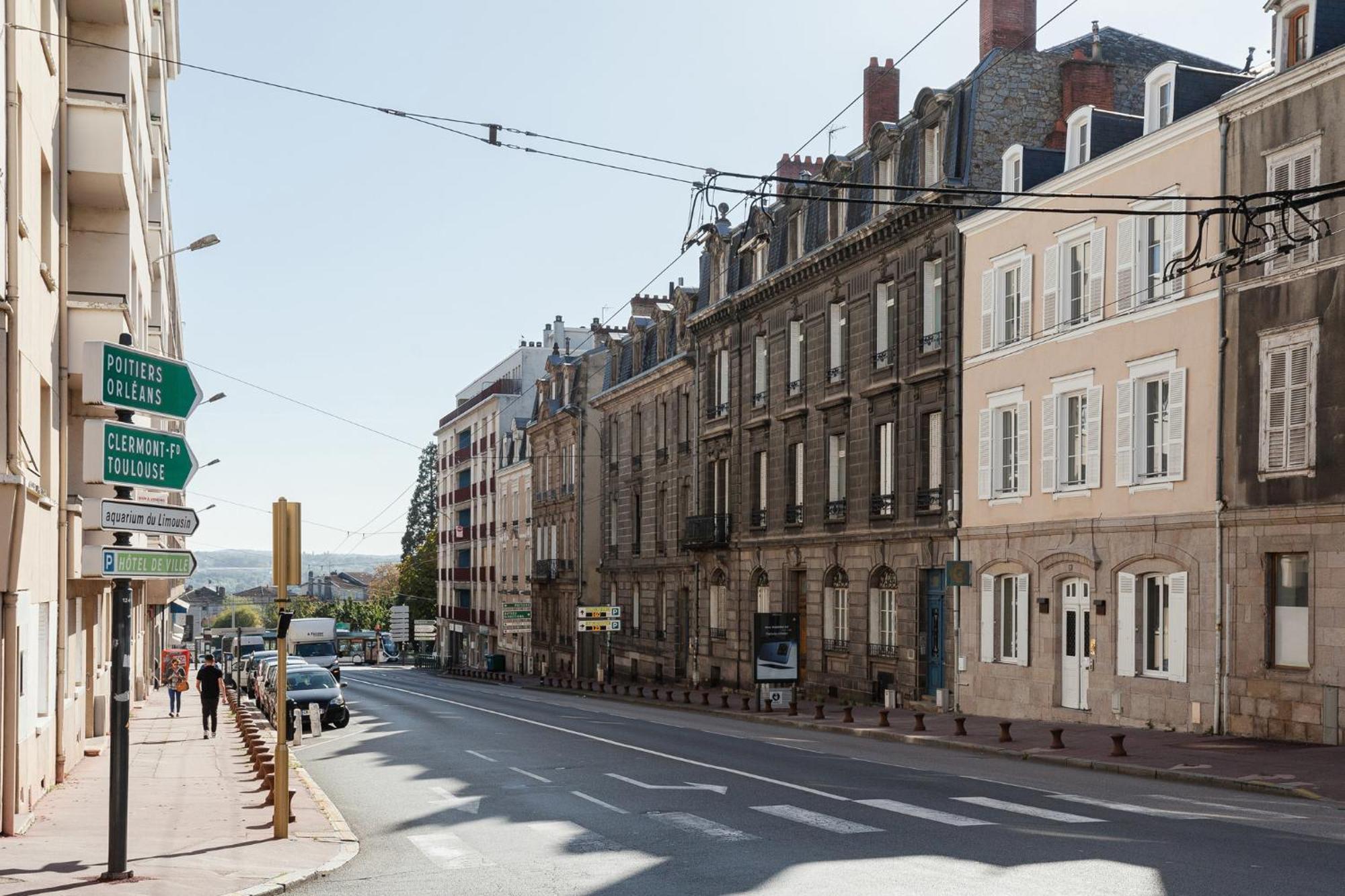 Hotel Gambettes - Entree Autonome, Reception En Ligne - Encore Mieux Limoges Esterno foto