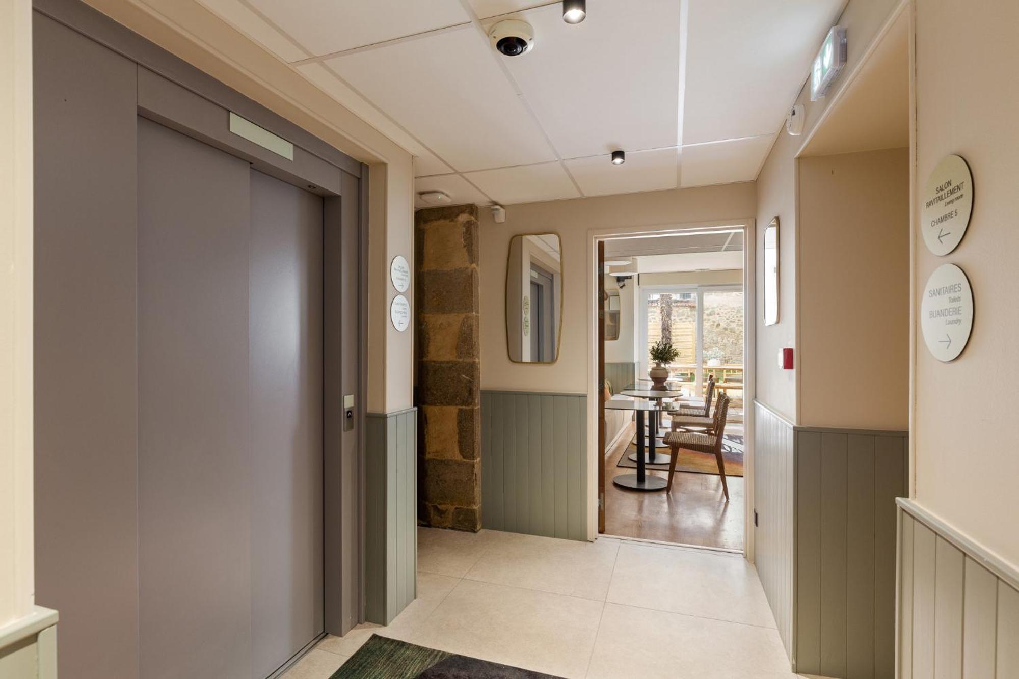 Hotel Gambettes - Entree Autonome, Reception En Ligne - Encore Mieux Limoges Esterno foto