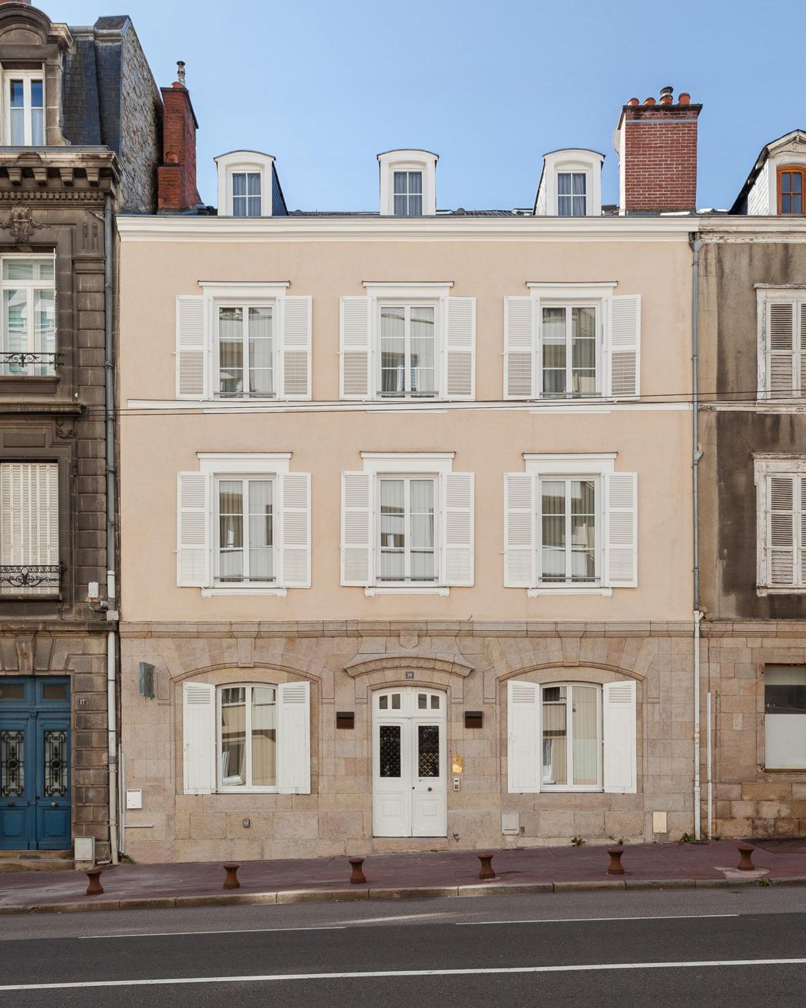Hotel Gambettes - Entree Autonome, Reception En Ligne - Encore Mieux Limoges Esterno foto